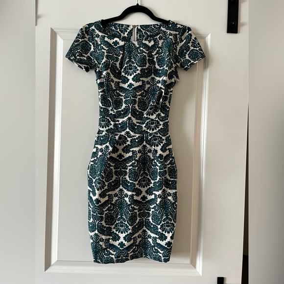 Teal Patterned Puff Sleeve Dress with Pockets - Picture 4 of 7